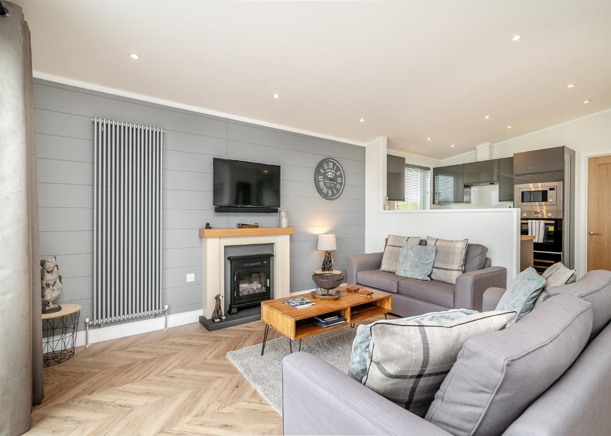 Midsomer Lodges Pilton Room photo